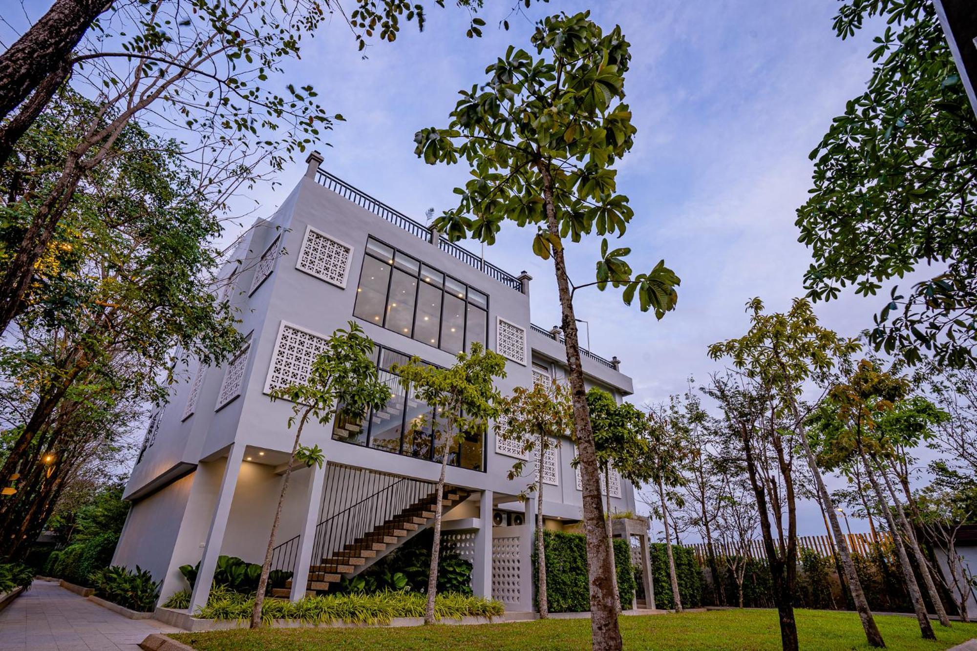 Rainforest Hotel By Nsun Kampot Luaran gambar